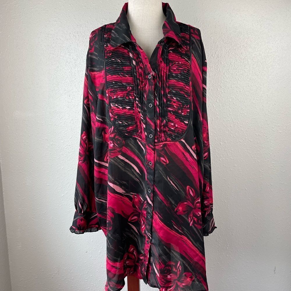 Denim 24/7 Button Down Floral Top Size 32W EUC